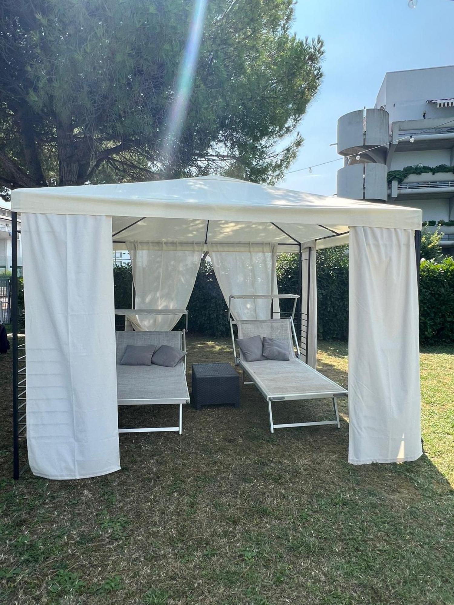 Hotel Falcone Lignano Sabbiadoro Exterior photo